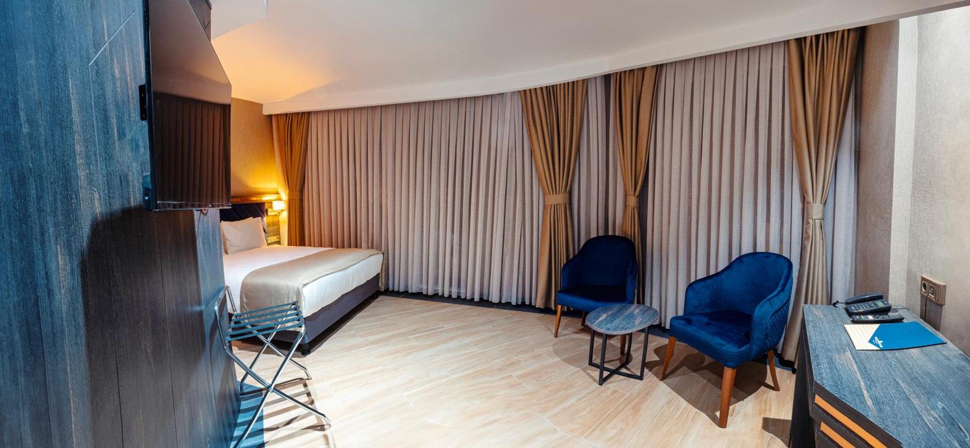 Westdoor Hotel أديرني المظهر الخارجي الصورة