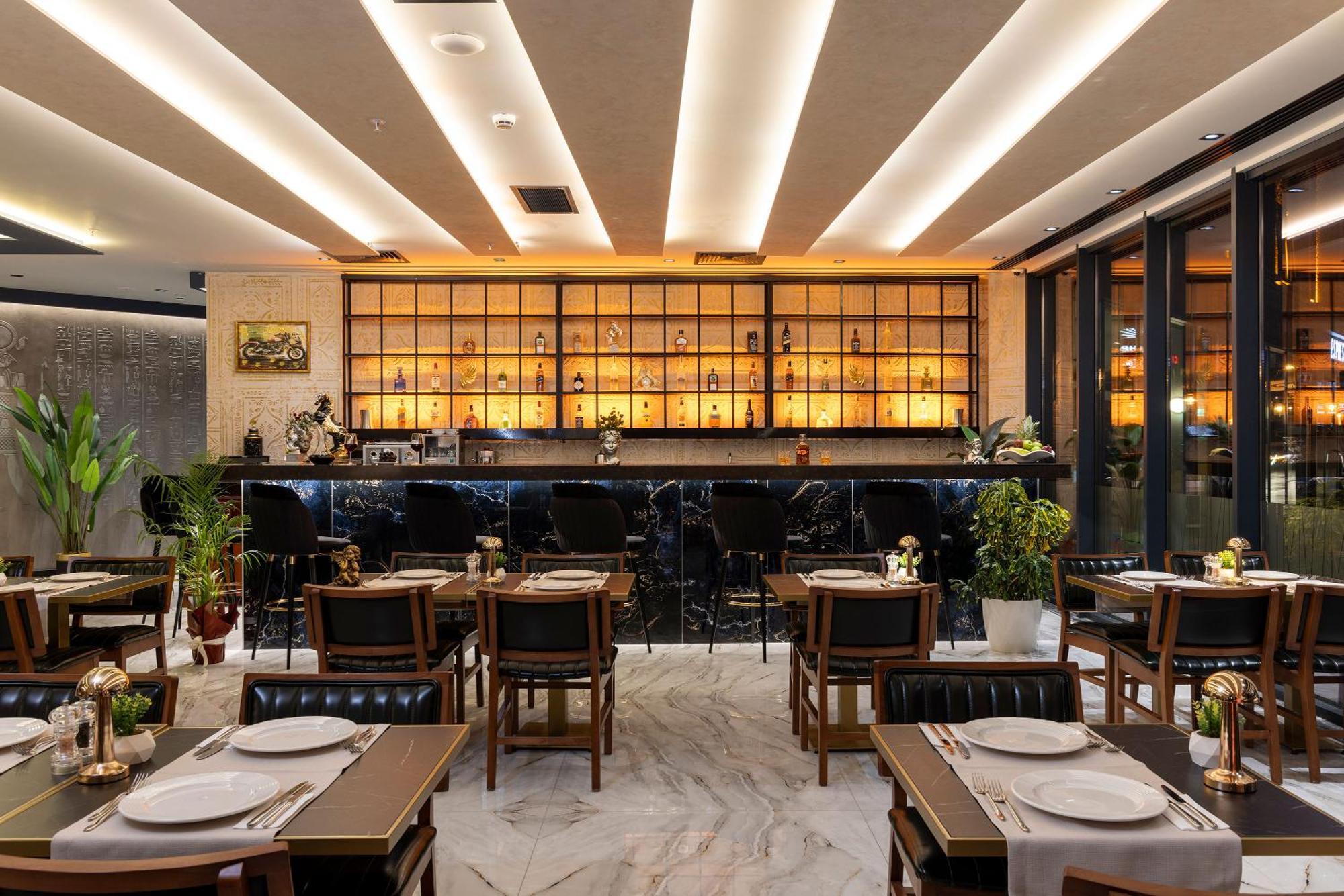 Westdoor Hotel أديرني المظهر الخارجي الصورة
